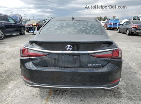 58AD21B19LU011782 2020 LEXUS ES Black უკანა ხედი