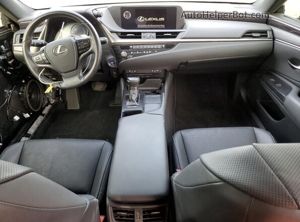 58ADA1C17MU010116 2021 LEXUS ES Черный Вид панели приборов