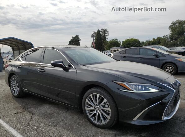 58ADA1C17MU010116 2021 LEXUS ES Черный Передняя правая четверть