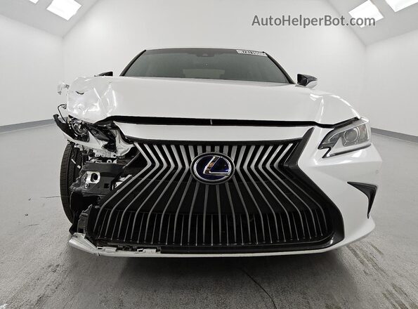 58ADA1C19MU012501 2021 LEXUS ES White Front view