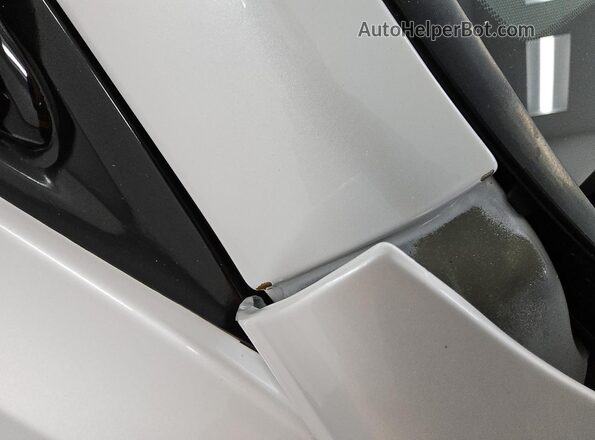 58ADA1C19MU012501 2021 LEXUS ES White 