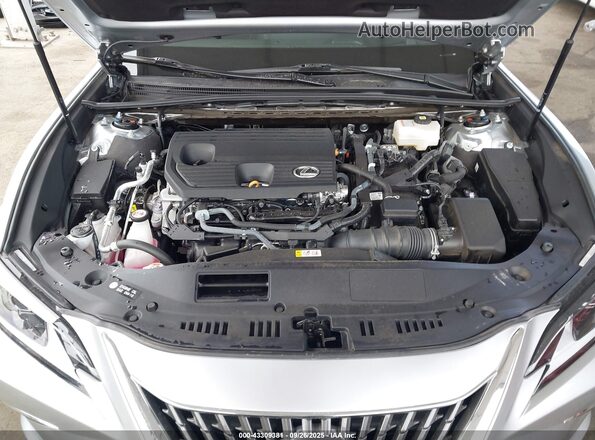 58ADA1C1XRU041545 2024 LEXUS ES 300H Silver უკანა ხედი