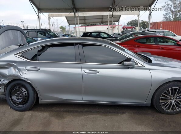 58ADA1C1XRU041545 2024 LEXUS ES 300H Silver უკანა სალონის ხედი