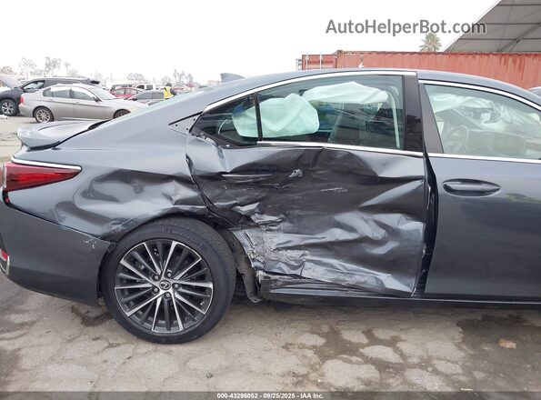 58ADA1C1XSU061221 2025 LEXUS ES Gray 