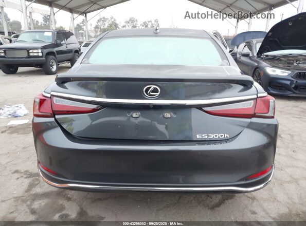58ADA1C1XSU061221 2025 LEXUS ES Gray 