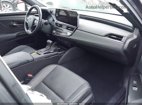 58ADA1C1XSU061221 2025 LEXUS ES Gray 