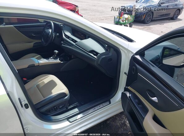 58ADZ1B10LU052331 2020 LEXUS ES White Widok wnętrza z przodu