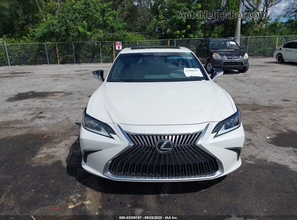 58ADZ1B10LU052331 2020 LEXUS ES White Widok zestawu wskaźników