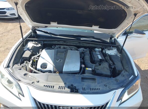 58ADZ1B12LU077196 2020 LEXUS ES White Widok z tyłu