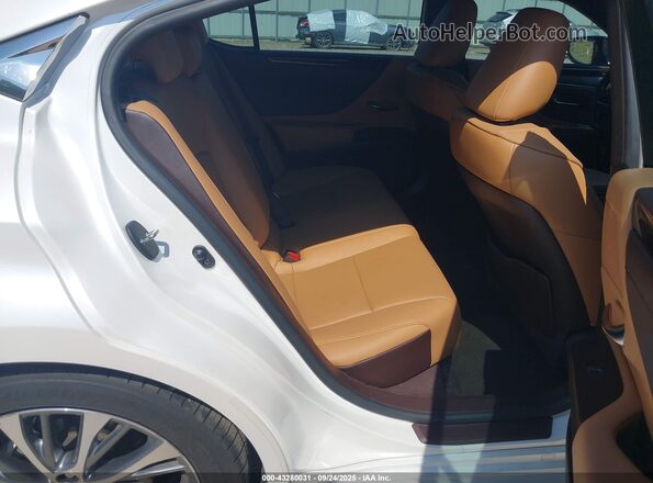 58ADZ1B13MU101197 2021 LEXUS ES 350 White Vista de la etiqueta del VIN
