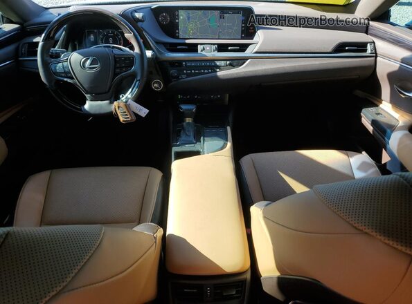 58ADZ1B16LU074849 2020 LEXUS ES Серый Вид панели приборов