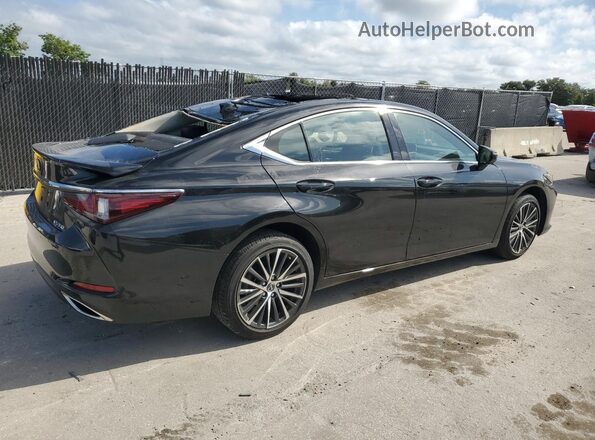58ADZ1B17PU152156 2023 LEXUS ES Black 