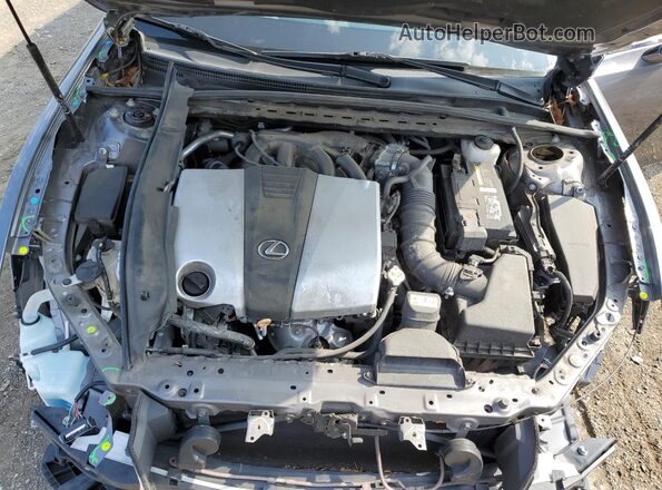 58AEZ1B14LU056595 2020 LEXUS ES Gray Rear interior view