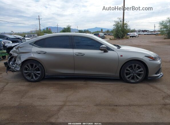 58AGZ1B11LU054571 2020 LEXUS ES 350 Silver Widok wnętrza z tyłu