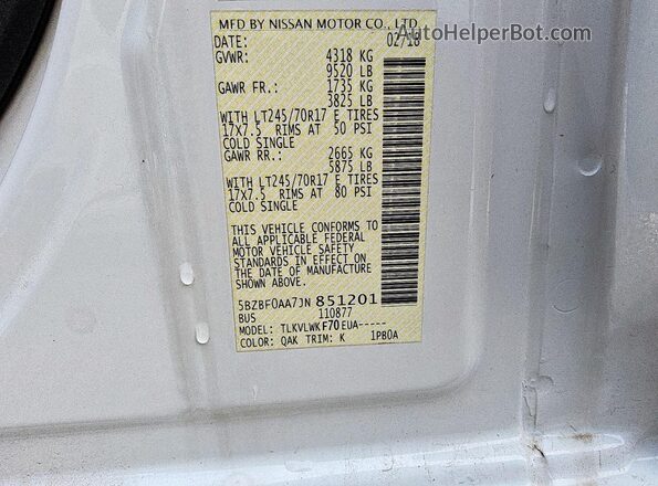 5BZBF0AA7JN851201 2018 NISSAN NV White 
