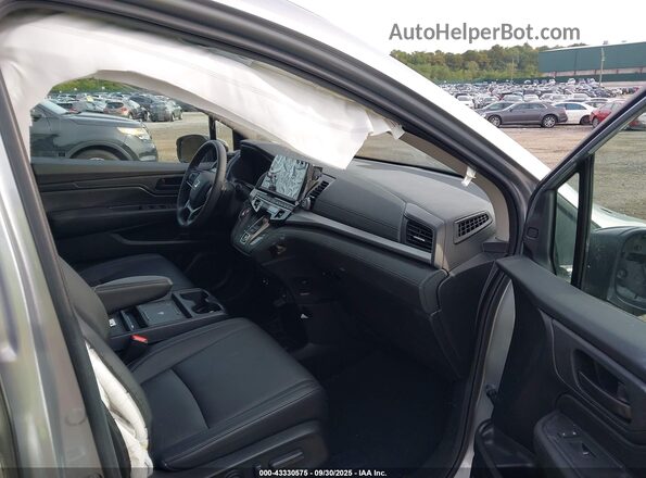 5FNRL6H60SB003317 2025 HONDA ODYSSEY Silver Widok wnętrza z przodu
