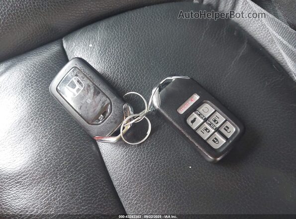 5FNRL6H70MB032702 2021 HONDA ODYSSEY White Dashboard view