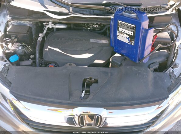 5FNRL6H73LB002088 2020 HONDA ODYSSEY Silver Vista trasera