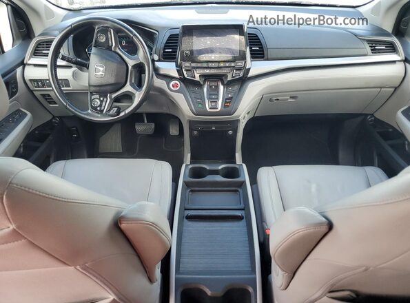 5FNRL6H7XJB050815 2018 HONDA ODYSSEY Blue 