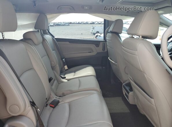 5FNRL6H7XLB006512 2020 HONDA ODYSSEY Silver Rear interior view