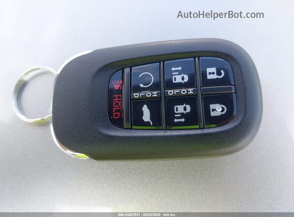5FNRL6H82SB002011 2025 HONDA ODYSSEY Blue Vista del salpicadero