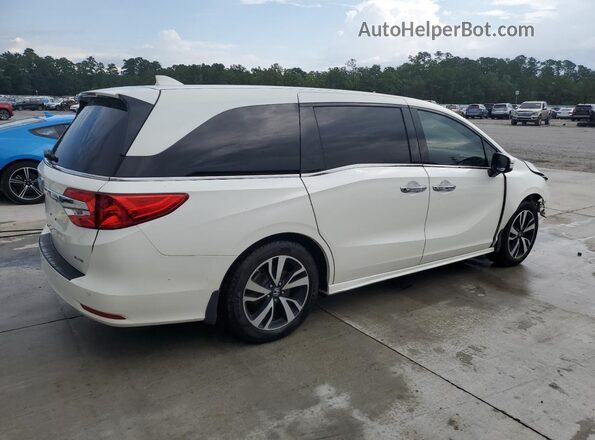 5FNRL6H93JB111116 2018 HONDA ODYSSEY White 
