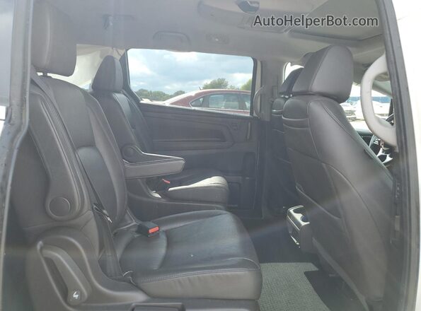5FNRL6H94JB104725 2018 HONDA ODYSSEY White 