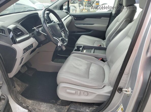 5FNRL6H95JB097655 2018 HONDA ODYSSEY Серый 