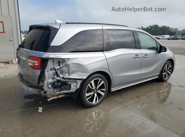 5FNRL6H95JB097655 2018 HONDA ODYSSEY Серый 