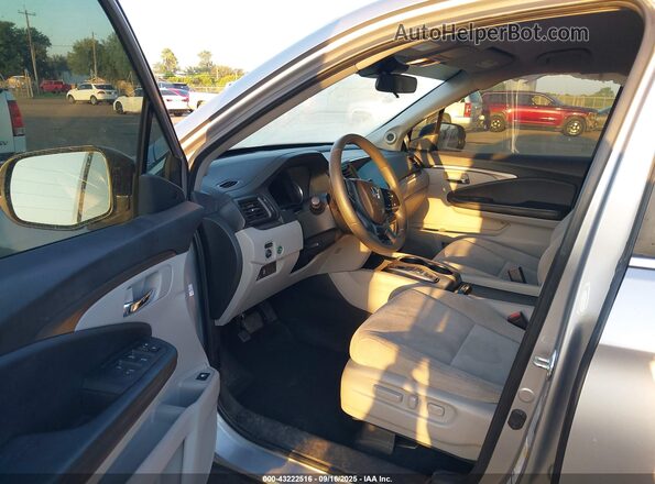 5FNYF5H37MB022288 2021 HONDA PILOT Silver Вид салону спереду