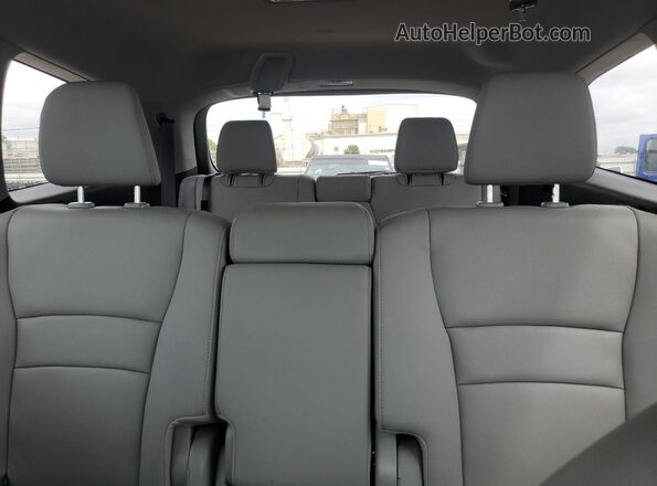 5FNYF5H5XJB028471 2018 HONDA PILOT Серебряный 