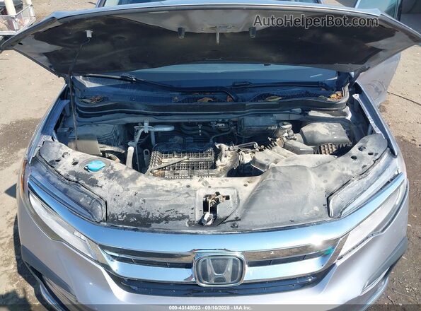 5FNYF5H65LB025229 2020 HONDA PILOT Silver Հետևի տեսք