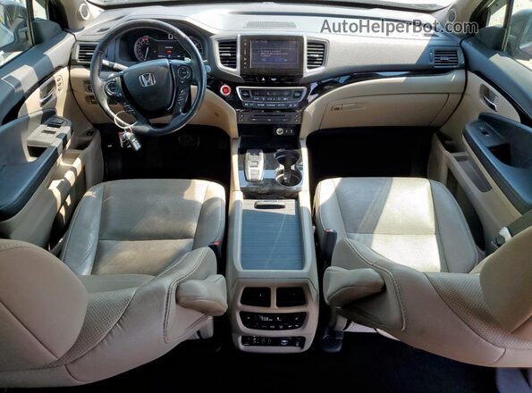 5FNYF6H04JB068202 2018 HONDA PILOT Maroon 