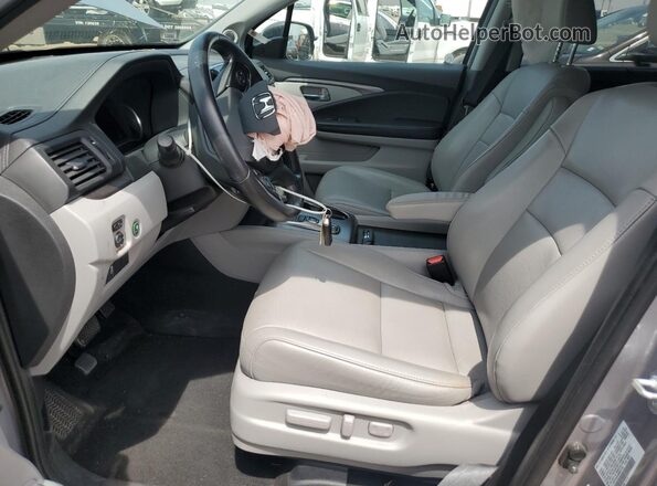 5FNYF6H25MB047753 2021 HONDA PILOT Silver Vista interior delantera