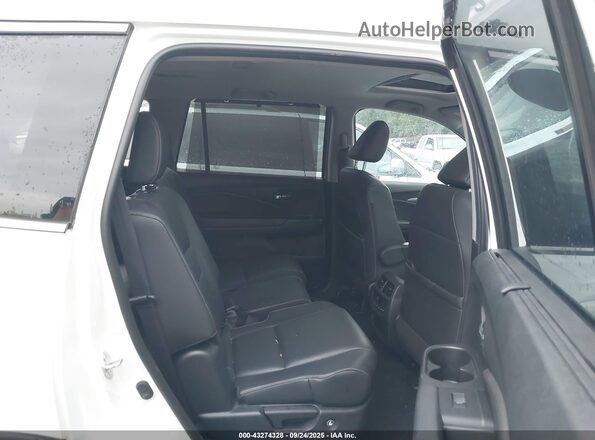 5FNYF6H56NB033579 2022 HONDA PILOT White Vista de la etiqueta del VIN