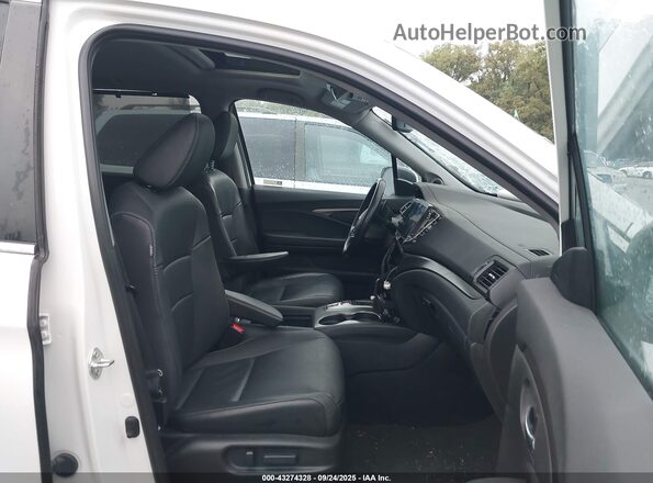 5FNYF6H56NB033579 2022 HONDA PILOT White Vista interior delantera