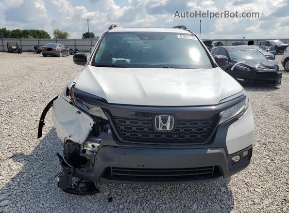 5FNYF8H9XMB041083 2021 HONDA PASSPORT White Vista frontal