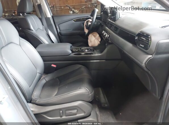 5FNYG1H78PB046080 2023 HONDA PILOT Gray Вид салону спереду