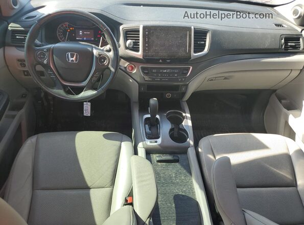 5FPYK2F64JB002946 2018 HONDA RIDGELINE Silver 