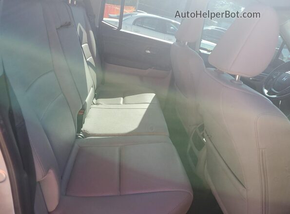 5FPYK2F64JB002946 2018 HONDA RIDGELINE Silver 