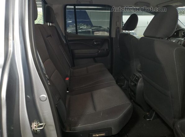 5FPYK3F19JB000717 2018 HONDA RIDGELINE Silver 
