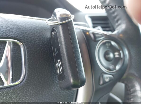 5FPYK3F52MB027569 2021 HONDA RIDGELINE Gray Առջևի վահանակի տեսք