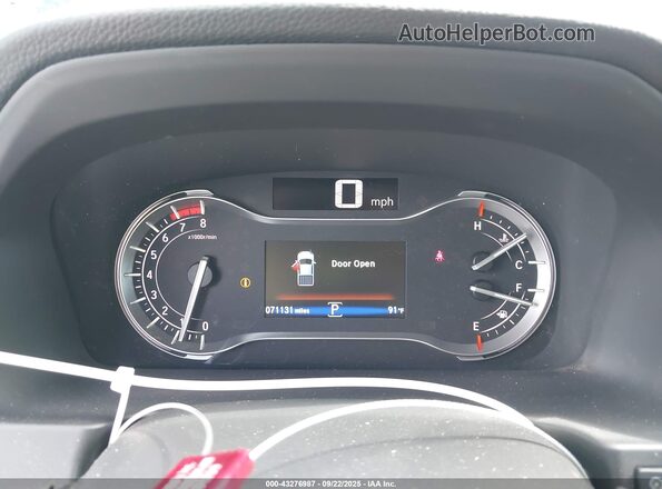 5FPYK3F71LB022962 2020 HONDA RIDGELINE Black Widok tylnych siedzeń
