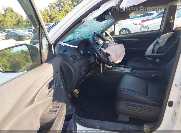 5FPYK3F74MB019734 2021 HONDA RIDGELINE Белый Вид салона спереди