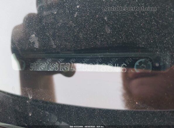 5FPYK3F74PB018846 2023 HONDA RIDGELINE Gray ძრავის განყოფილების ხედი