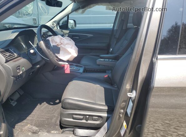 5FPYK3F7XPB017992 2023 HONDA RIDGELINE Gray Widok wnętrza z przodu