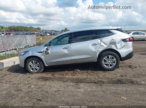 5GAERBKW9LJ142162 2020 BUICK ENCLAVE Серебряный Вид задней части салона