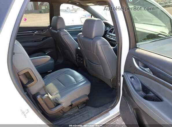 5GAEVAKW5NJ181016 2022 BUICK ENCLAVE White Widok naklejki z numerem VIN