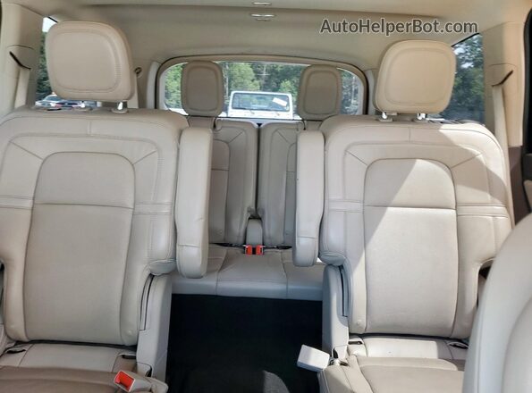 5LM5J7WC2MGL16812 2021 LINCOLN AVIATOR White 