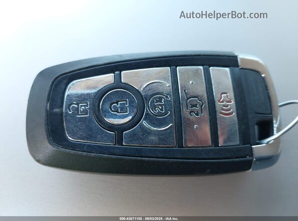 5LM5J7WC4MGL05133 2021 LINCOLN AVIATOR White Widok deski rozdzielczej